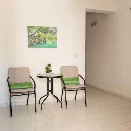 Kazakis Nikos Rooms Pitsidia Exterior photo